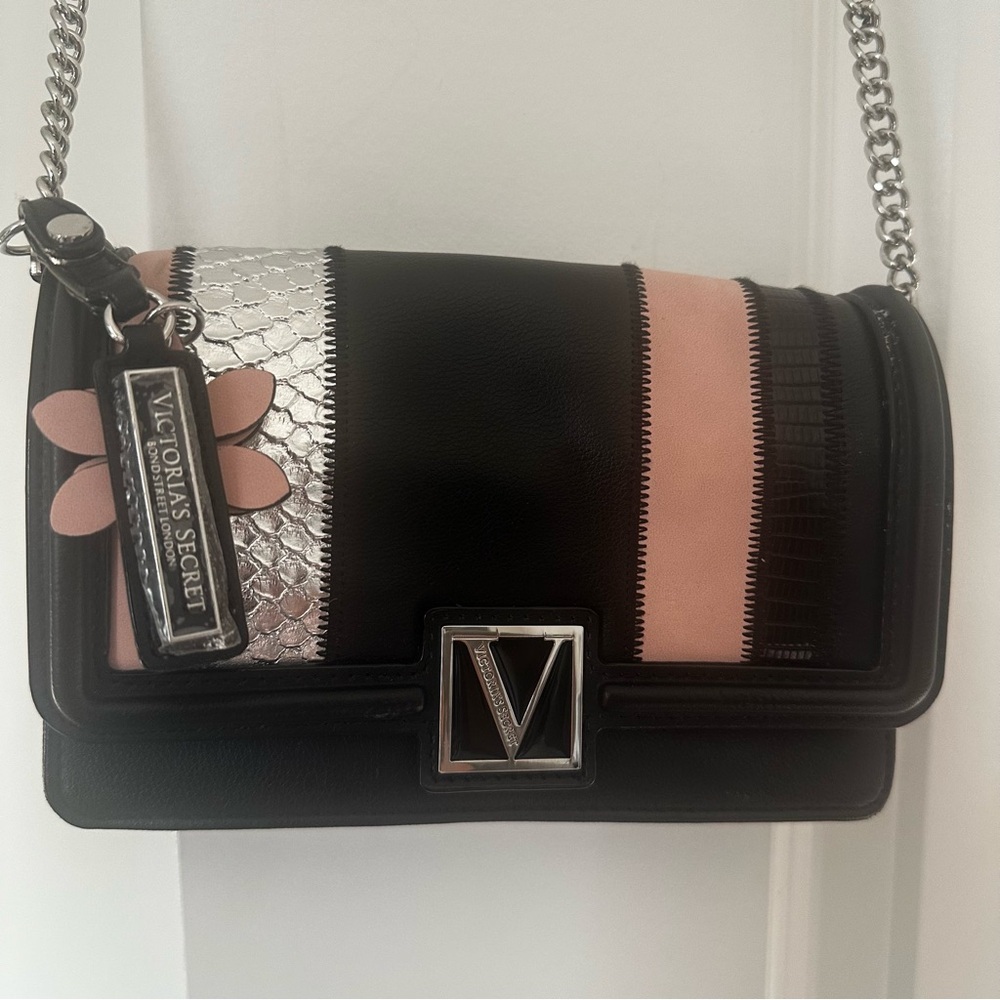 Victoria’s Secret Black Patchwork Crossbody Bag with Chain Strap Y2K